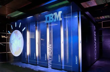Ibm centro de dados com servidores de alta performance para tecnologia e inovação.