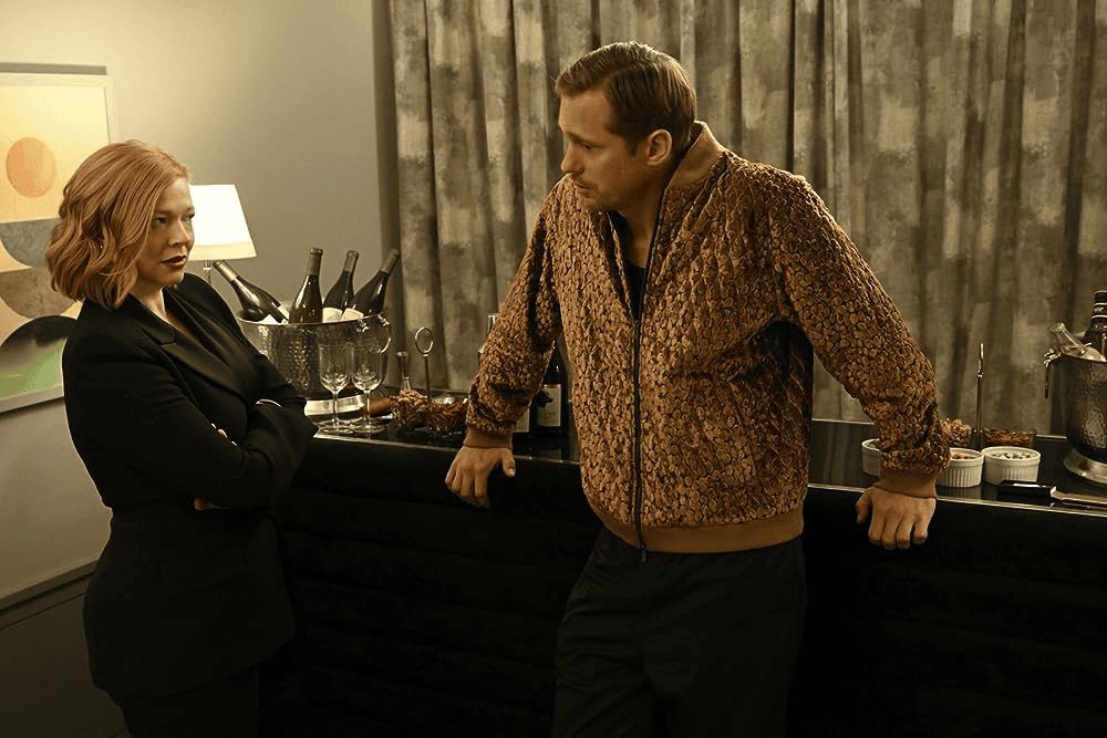 Waarom de opvolging van het hbo de seriegeschiedenis zal ingaan Shiv en Lukas hebben een martelende professionele relatie in Succession (afbeelding: t alt