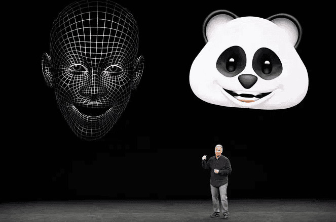 Veja a evolução do iphone (2007-2023) Apresentação do recurso animoji durante o evento da apple