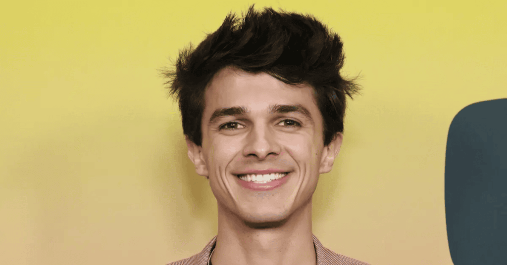 Os 10 maiores influencers do mundo em 2023 Lucro: us$ 17,5 milhões, total de seguidores: 96 milhões, média de engajamento: 11,25%, pontuação de empreendedorismo: 3. Imagem: distractify