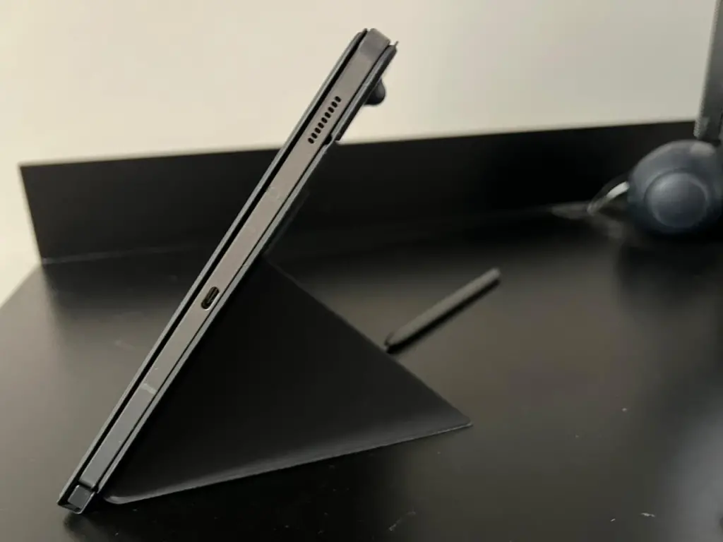 Review: galaxy tab s9 fe+, tablet da samsung com bom custo-benefício Review: galaxy tab s9 fe+, tablet da samsung com bom custo-benefício. O galaxy tab s9 fe+ é atualmente o modelo mais barato da linha s9, será que vale a pena investir nesse tablet para trabalho e estudo? Confira nossas impressões