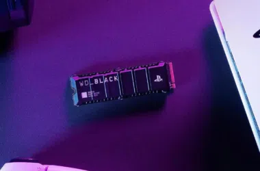 Memória ssd playstation 5 wd_black com design compacto e alta performance.