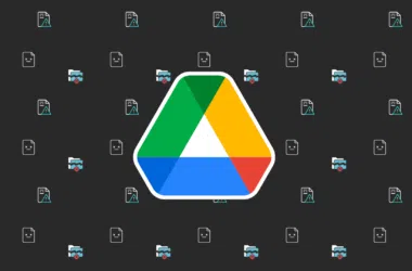 Fundo preto com ícones de arquivos e pastas com erros, destaque para o logotipo do google drive central.