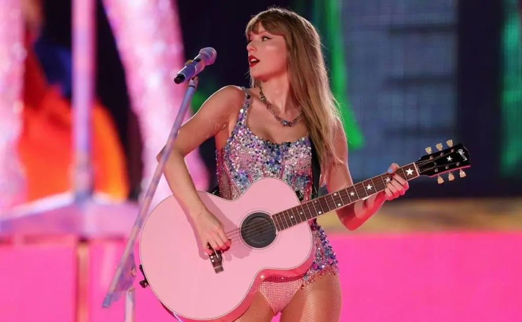 Você poderá fazer um curso sobre taylor swift em harvard Taylor swift fazendo shows na the eras tour