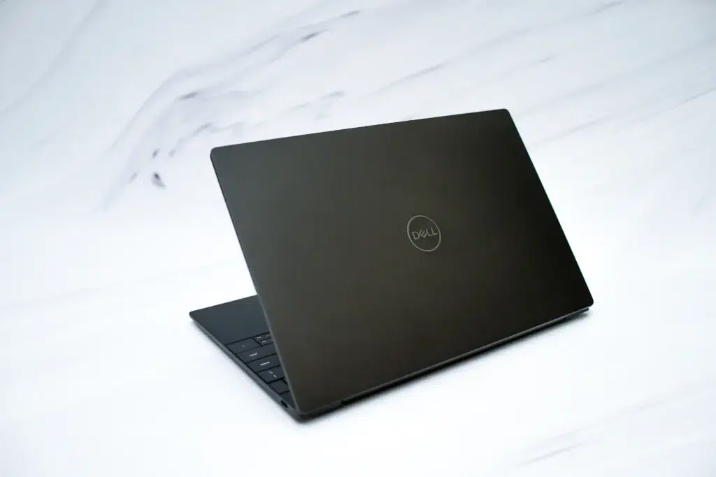Ces 2024: linha dell xps 2024 é renovada com inteligência artificial Ces 2024: linha dell xps 2024 é renovada com inteligência artificial. Modelos foram atualizados com processador intel core ultra e teclado com botão físico para ativar windows copilot. Novidades chegam ao brasil ainda em 2024