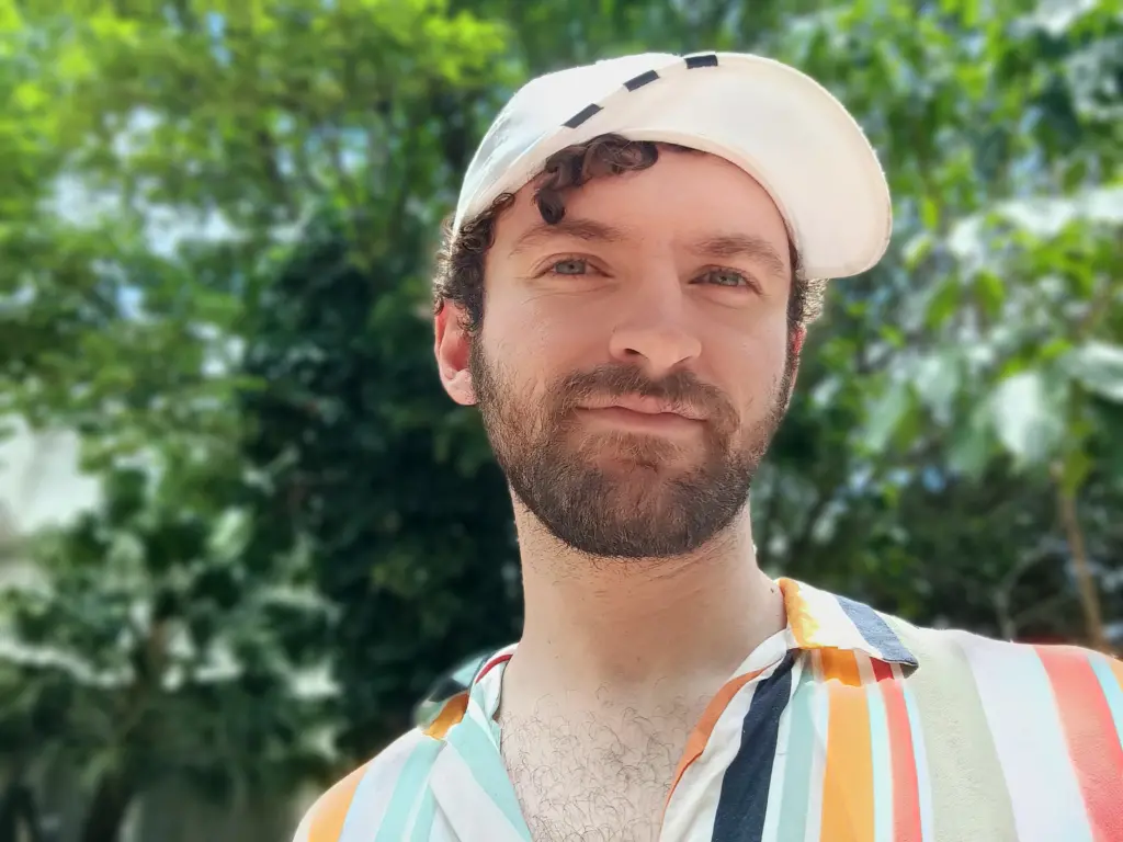 Review: realme 11x 5g, celular barato com 5g e ótima bateria Review: realme 11x 5g, celular barato com 5g e ótima bateria. Por cerca de r$ 1. 200 você compra o realme 11x 5g, que tem bateria que realmente dura o dia todo. Vem conferir tudo sobre este smartphone