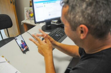 İşaret dilini çeviren yapay zeka