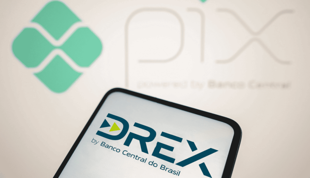 O que é o drex e qual é a diferença com o pix O que é o drex e qual é a diferença com o pix. Operando através de blockchain, nova moeda digital do bc surge como uma solução alternativa ao pix para grandes transações monetárias. Entenda!