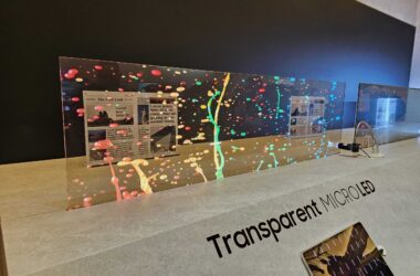 Painel de vidro microled transparente exibindo cores vibrantes e tecnologia de ponta.