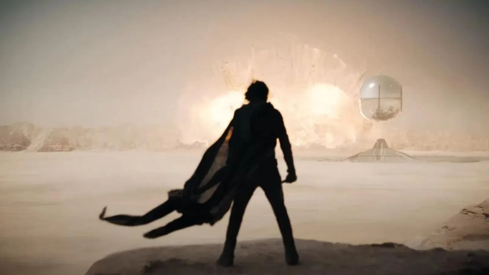 Relógio futurista no deserto com explosão ao fundo, cenário de ficção científica e tecnologia avançada.