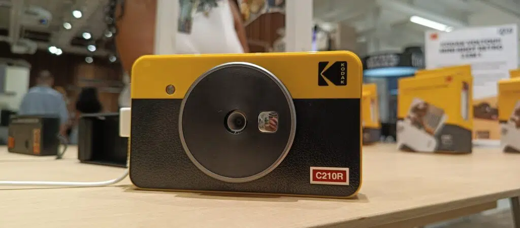 Kodak volta ao brasil com mini shot retro 2 e mini shot retro 3, que imprimem fotos na hora Câmera que imprime foto da kodak, a mino shot retro 2