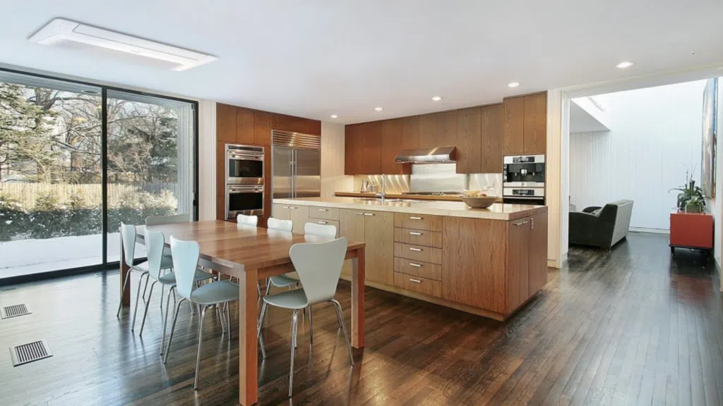 Linha comercial de ar-condicionado samsung traz conectividade e economia de energia Linha comercial de ar-condicionado samsung traz conectividade e economia de energia. A nova linha de ar-condicionadas está focada em oferecer uma solução que reduz desperdícios e permite uma melhor climatização do ambiente.