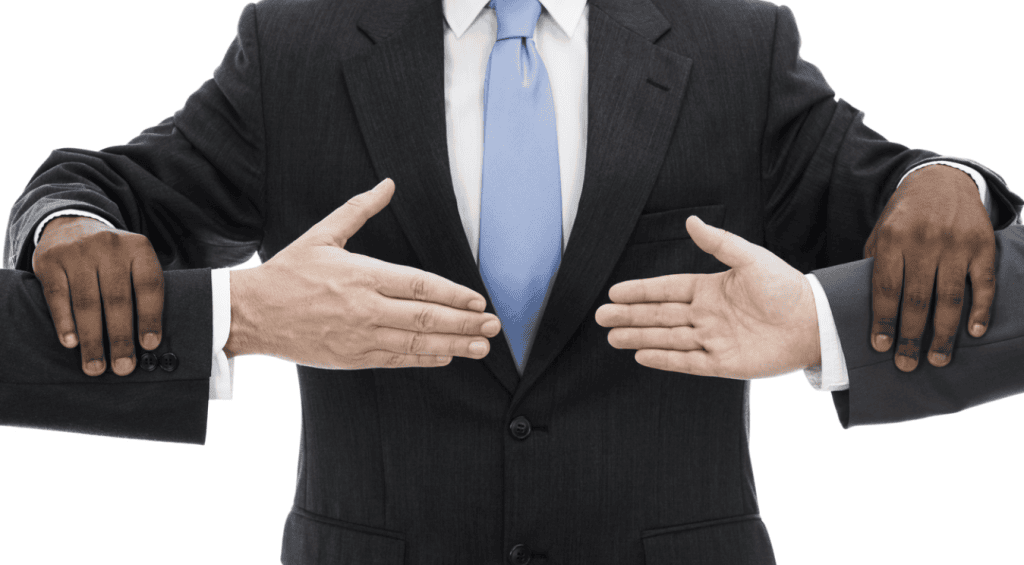 Entdecken Sie die häufigsten Internetbetrügereien Entdecken Sie die häufigsten Internetbetrügereien. Entdecken Sie die häufigsten Internet-Betrügereien! Kennen Sie Cybergefahren und erfahren Sie, wie Sie sich vor Betrug und Online-Bedrohungen schützen können