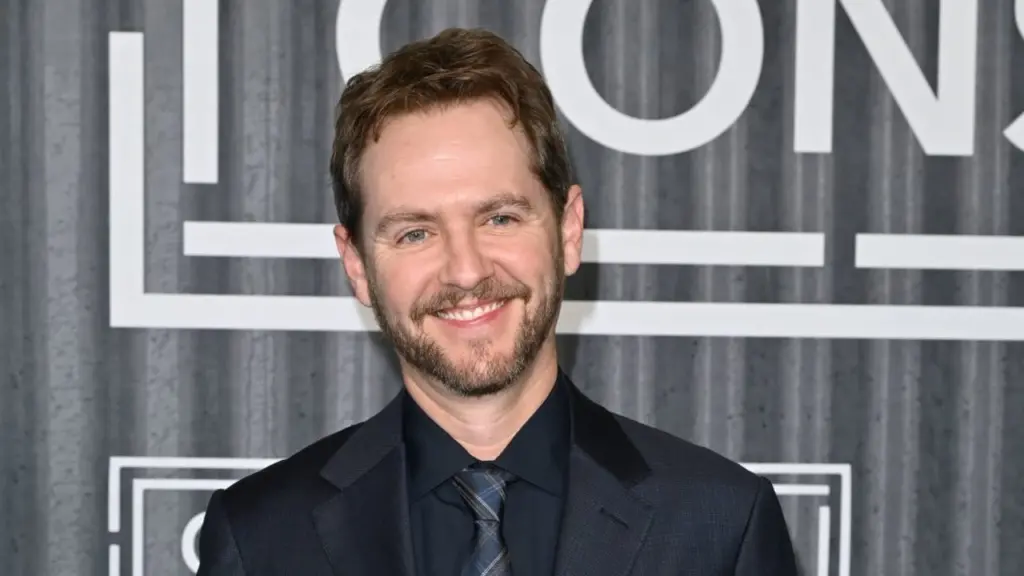 Quarteto fantástico: marvel divulga elenco com pedro pascal, joseph quinn e mais Quarteto fantástico: marvel divulga elenco com pedro pascal, joseph quinn e mais. A marvel studios divulgou oficialmente o elenco principal de seu novo filme, o quarteto fantástico. Ele contará com pedro pascal, joseph quinn, ebon-moss bachrach e vanessa kirby.