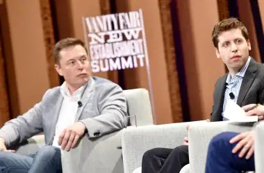 Tecnólogos discutindo inovação e tecnologia na conferência de tecnologia global showmetech.