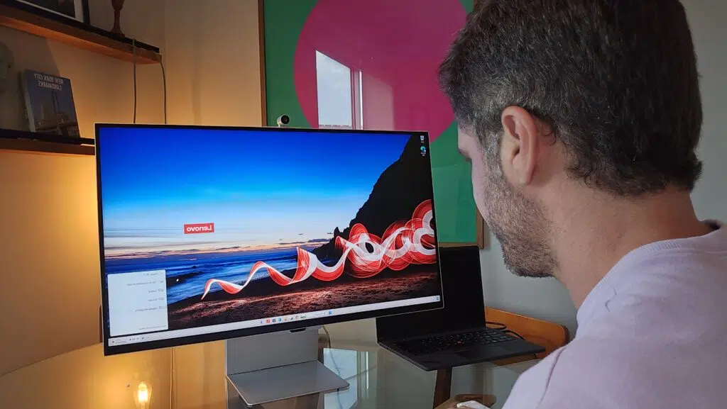 Review: samsung viewfinity s9 é um monitor 5k completo para trabalho e entretenimento Review: samsung viewfinity s9 é um monitor 5k completo para trabalho e entretenimento. Voltado para profissionais, monitor oferece produtividade para o dia a dia e seu sistema operacional deixa seu uso ainda mais completo. Confira nossa opinião