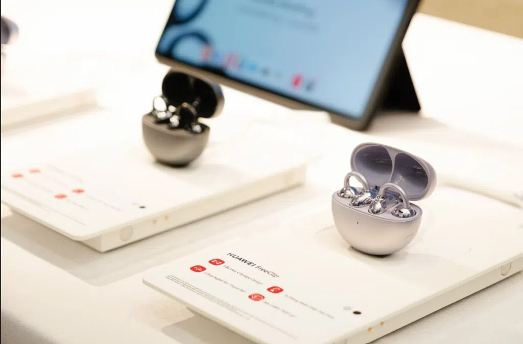 Huawei lança fone de ouvido freeclip, que permite ouvir o som ambiente Fone de ouvido freeclip da huawei