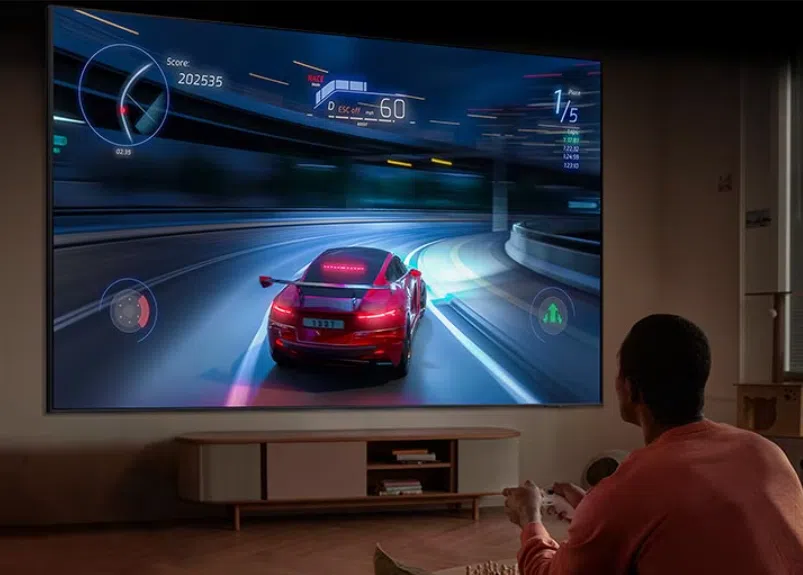 Samsung é a marca que mais vende tvs no mundo há 18 anos Samsung é a marca que mais vende tvs no mundo há 18 anos. A empresa se destaca na categoria de smart tvs premium, tendo vendido 8,31 milhões de unidades da linha qled em 2023