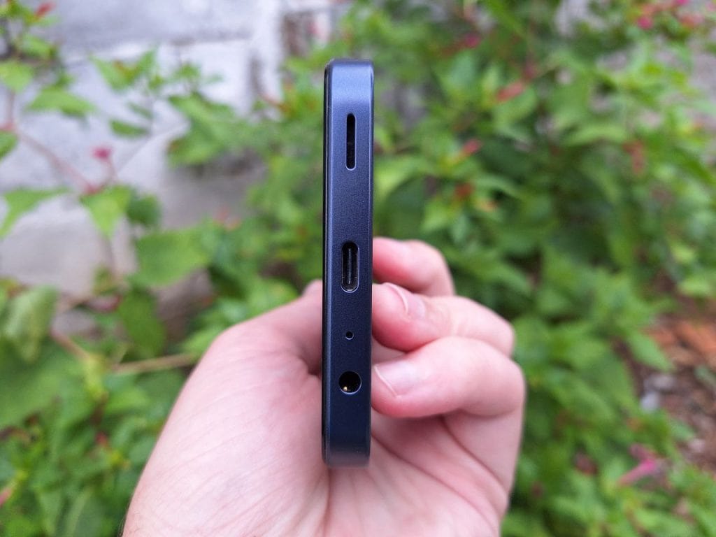 Обзор: Galaxy A15 5G, еще один хороший вариант среднего класса Нижние порты Galaxy A15 5G