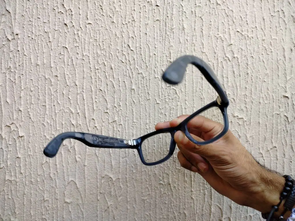 Review: ray-ban meta inova perfeitamente na criação de conteúdo Review: ray-ban meta inova perfeitamente na criação de conteúdo. Testamos o óculos inteligente da meta que pode ser utilizado para registro de momentos felizes, como fone de ouvido e ainda tem assistente pessoal. Confira a análise completa!