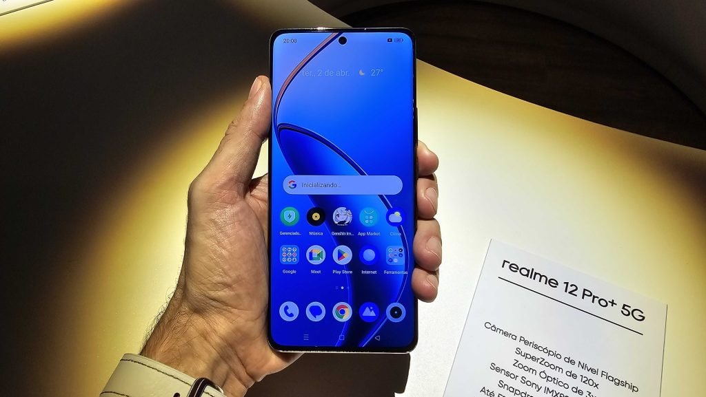 Realme 12 pro+ kommt mit 120-fachem Periskopzoom in Brasilien an Realme 12 Pro Plus-Bildschirm
