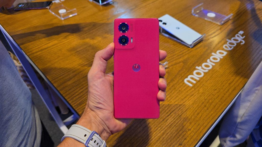 Motorola edge 50 ultra, pro e fusion chegam com ai e câmeras de 50 mp Moto edge 50 fusion