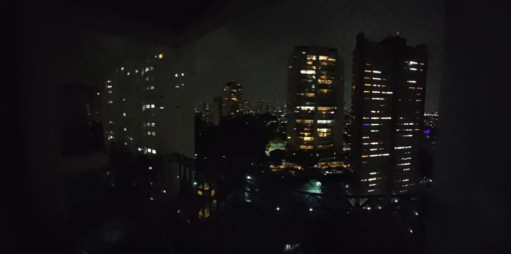 Review: galaxy m55 surpreende pelo armazenamento e fotos em ambientes escuros Foto traseira sem nightography. (foto: reprodução/enzo sapio monello/showmetech)