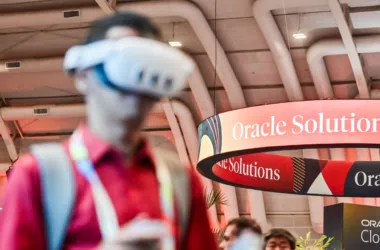 Oracle solutions em evento de tecnologia com destaque para inovação.