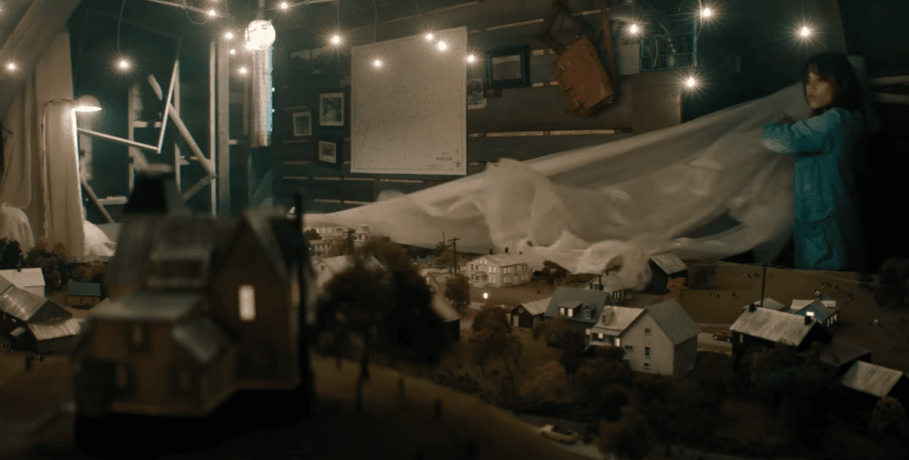 Ghosts Still Have Fun gets first official trailer Scene from the trailer for Ghosts Still Play / source: warner bros. Pictures