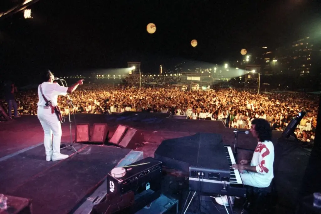 Além de madonna: os 10 maiores shows da história da música Além de madonna: os 10 maiores shows da história da música. No dia 4 de maio, madonna levou o recorde de maior show feminino da história. Veja quem mais entrou para esse ranking