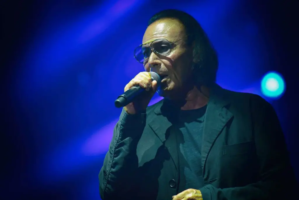 Além de madonna: os 10 maiores shows da história da música Além de madonna: os 10 maiores shows da história da música. No dia 4 de maio, madonna levou o recorde de maior show feminino da história. Veja quem mais entrou para esse ranking