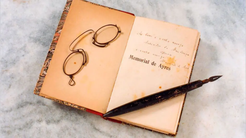 Após virar hit no tik tok, brás cubas alcança primeiro lugar em vendas na amazon americana Foto do livro memorial de aires, de machado de assis