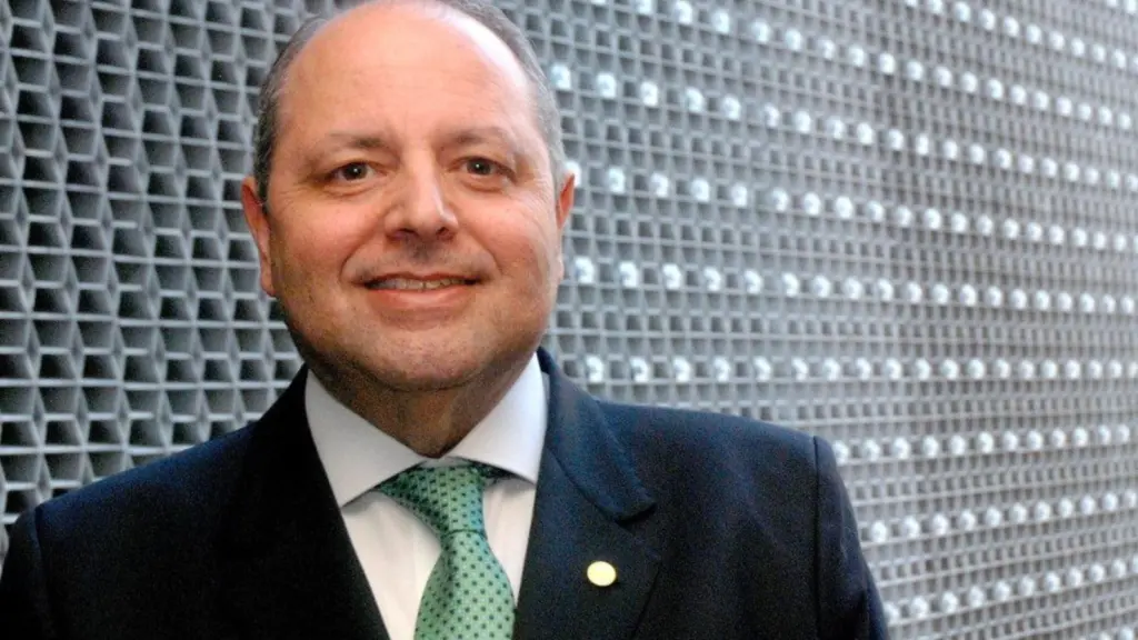 Det ulovlige smarttelefonmarkedet vokser på bekymringsfulle nivåer og truer allerede produsentene Bilde av humberto barbato, president i abinee