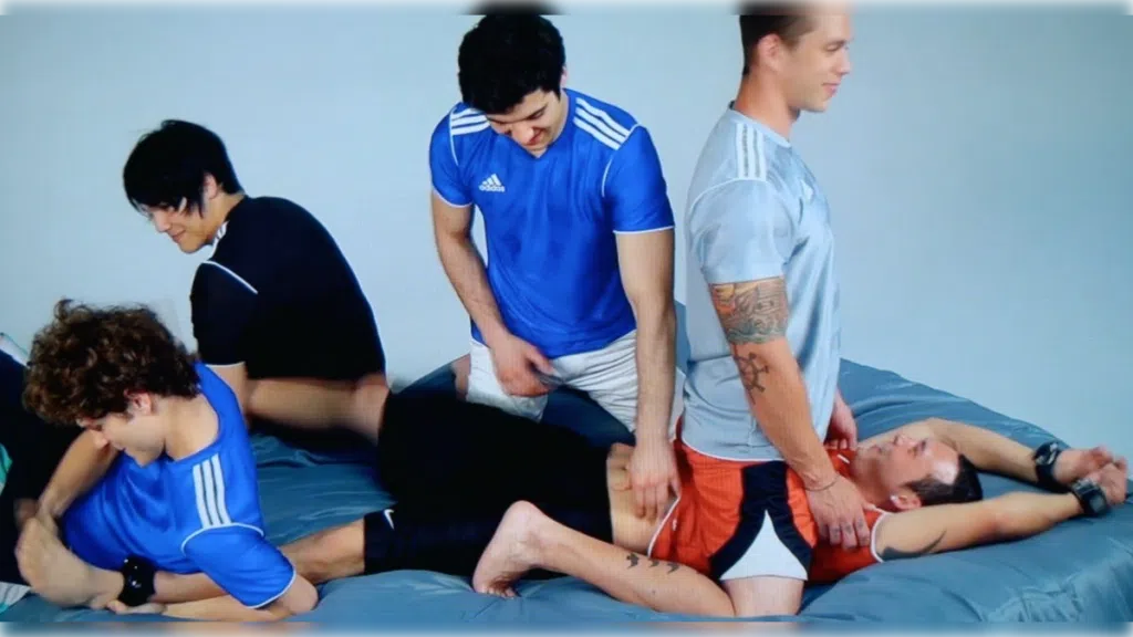 30 subculturas e comunidades inusitadas que fazem sucesso Despertando debates sobre os limites entre prazer, dor e consentimento no contexto competitivo, as cócegas levanta questões bioéticas essenciais