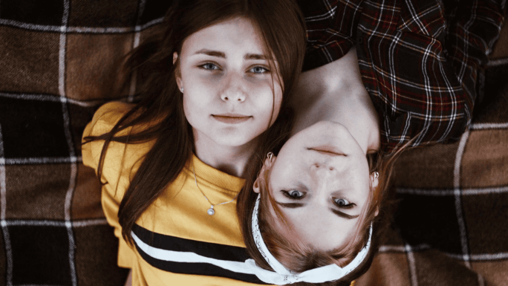 30 sottoculture e comunità insolite che hanno successo 30 sottoculture e comunità insolite che hanno successo. Immergiti nell'affascinante mondo delle sottoculture e comunità alternative, dai biohacker che potenziano i propri corpi con la tecnologia ai sommozzatori di cassonetti che trovano tesori nella spazzatura