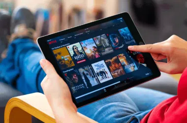 Brasileiros gastam r$ 1. 416 por ano com assinaturas e streaming. Veja como economizar