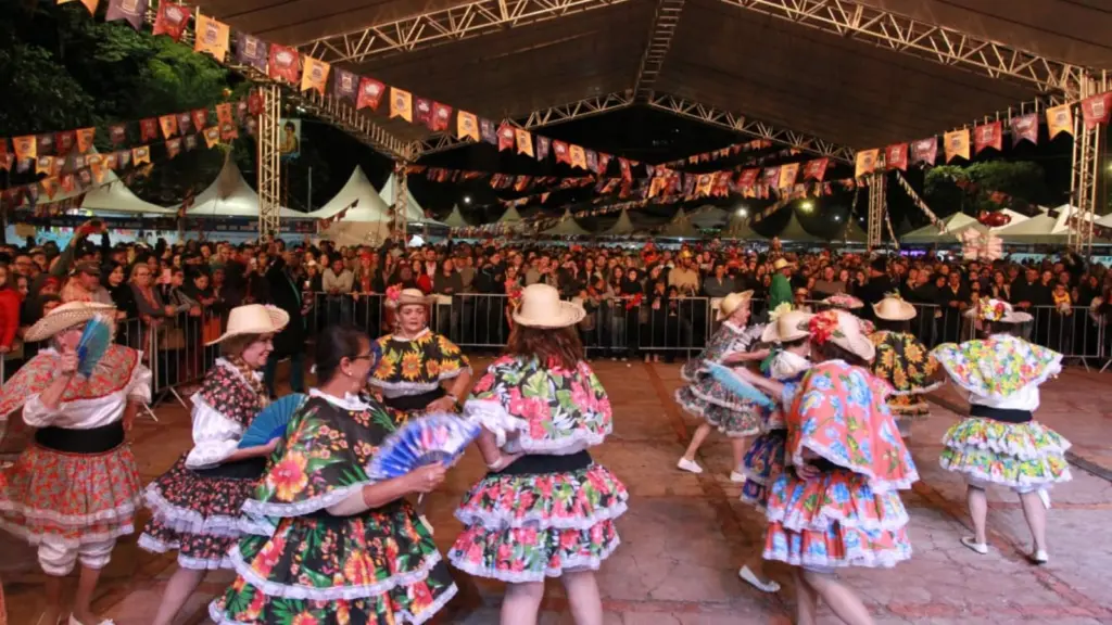 Festa junina: onde se divertir em são paulo, rio de janeiro, paraná e outros estados Festa junina: onde se divertir em são paulo, rio de janeiro, paraná e outros estados. Arraiais e quermesses estão mais na moda do que nunca e conquistam o coração dos brasileiros. Veja os melhores