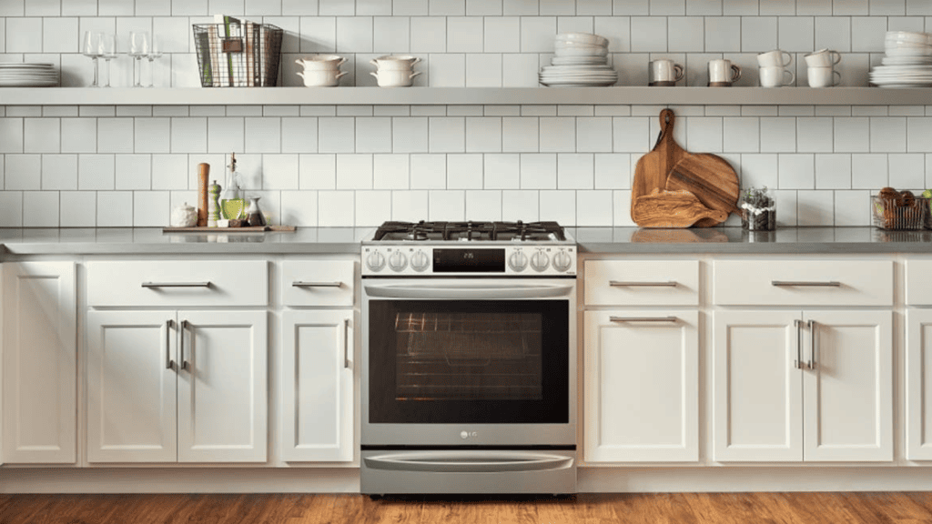 LG zeigt Produktlinie für 2024 bei Coator LG zeigt Produktlinie für 2024 bei Coator. Das Unternehmen zeigt, wie Smart-TVs, Soundbars und Smart Appliances mit Sprach- und App-Steuerung in das Zuhause integriert werden können. Sehen Sie sich die Hauptprodukte an!