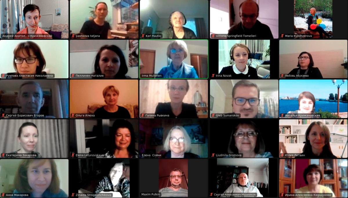 14 Jetsons-Technologien, die heute üblich sind 14 Jetson-Technologien, die heute üblich sind. The Jetsons ist eine Zeichentrickserie aus den 60er Jahren, die für die Zeit ihrer Entstehung viele eigenartige und absurde Technologien zeigt. Für jeden, der in den 90er oder 2000er Jahren geboren wurde, sind einige von ihnen jedoch sehr alltägliche Gegenstände und Ideen für Ihren Alltag.