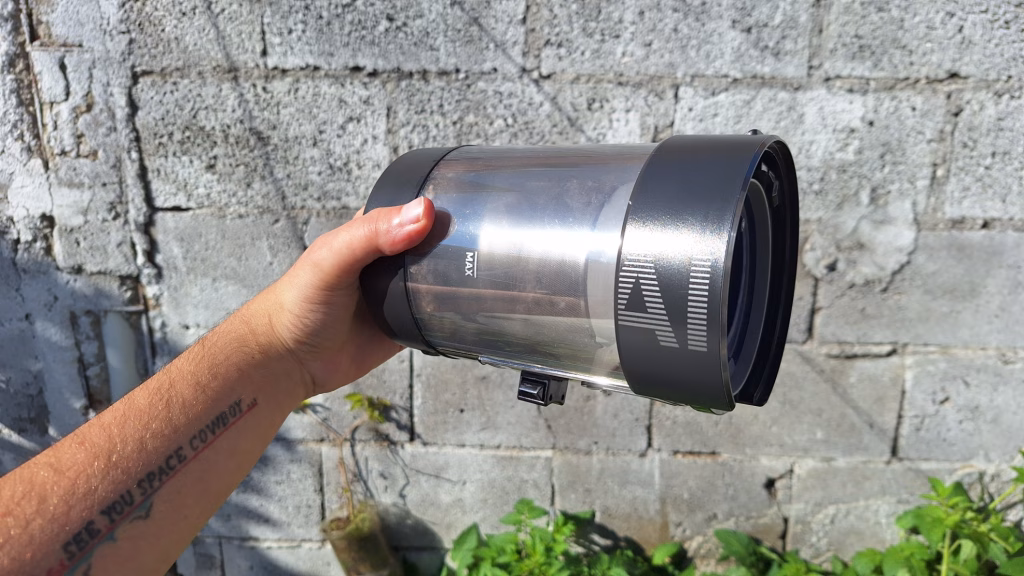 Review: aspirador de pó bespoke jet ai facilita a limpeza com um toque de futurismo Cilindro do jet bespoke ai da samsung