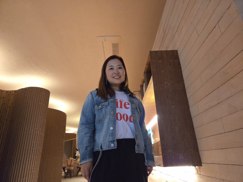 Review: galaxy z flip6 é a melhor versão do dobrável da samsung Review: galaxy z flip6 é a melhor versão do dobrável da samsung. Samsung apostou em mais mudanças internas do que internas, além de colocar uma lente de 50 mp na tela menor. Veja o que achamos do dobrável