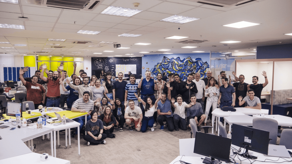 IBM, Ifood, Globo ve diğer şirketlerde yüzlerce teknoloji işi fırsatı mevcut IBM, Ifood, Globo ve diğer şirketlerin yüzlerce teknoloji iş ilanı mevcut. Geliştiriciler, veri bilimcileri, yazılım mühendisleri ve diğerlerine yönelik açık pozisyonlar ile bu Ağustos ayında sunulan fırsatların tam listesine göz atın