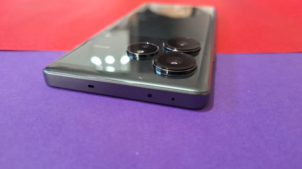 Review: realme gt 6 é um topo de linha com bateria espetacular Parte superior do realme gt 6