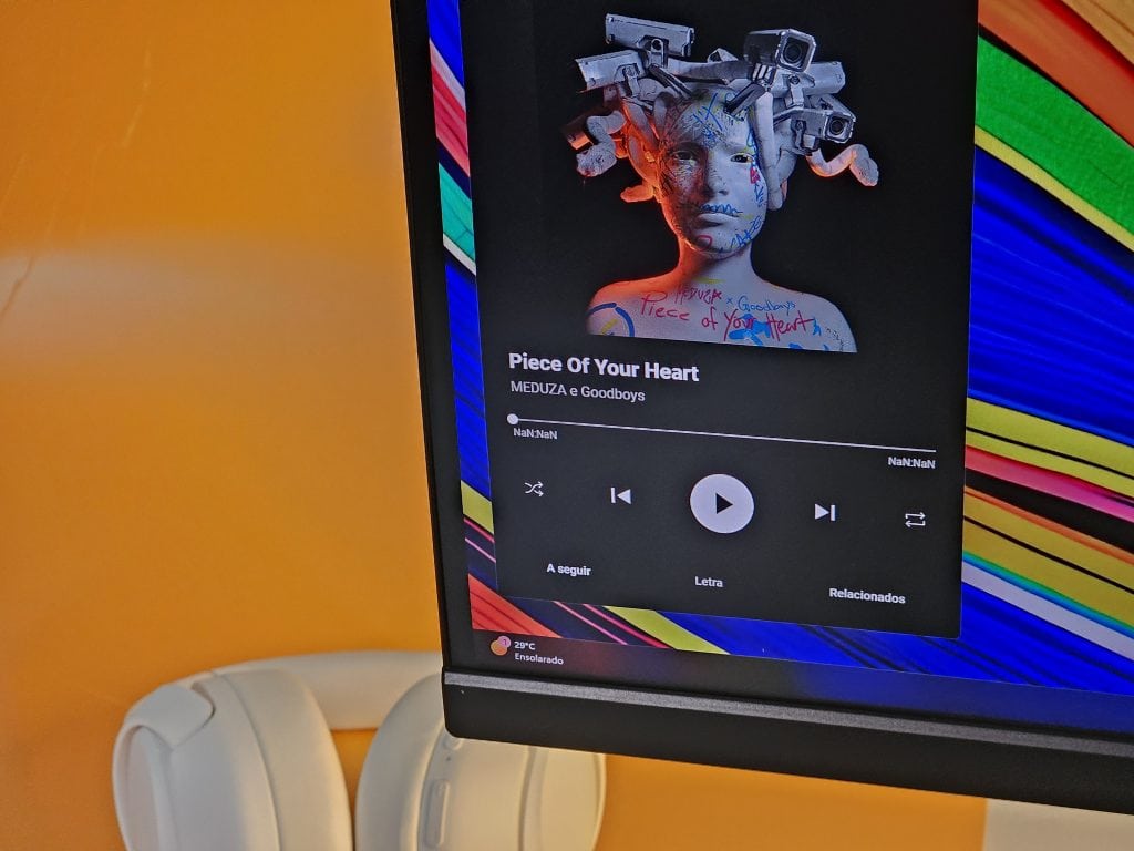 Review: monitor elements 2030 xti pro display 28 Review: monitor elements 2030 xti pro display 28. Se você também gosta de tecnologia, você provavelmente já viu algum conteúdo deles por aí. A marca além de ter cadeiras lindas como a astra, joplin, também fabrica mesas e outros produtos de escritório como suportes como o armstrong e além do 2030 xti pro, eles também têm monitores portáteis.