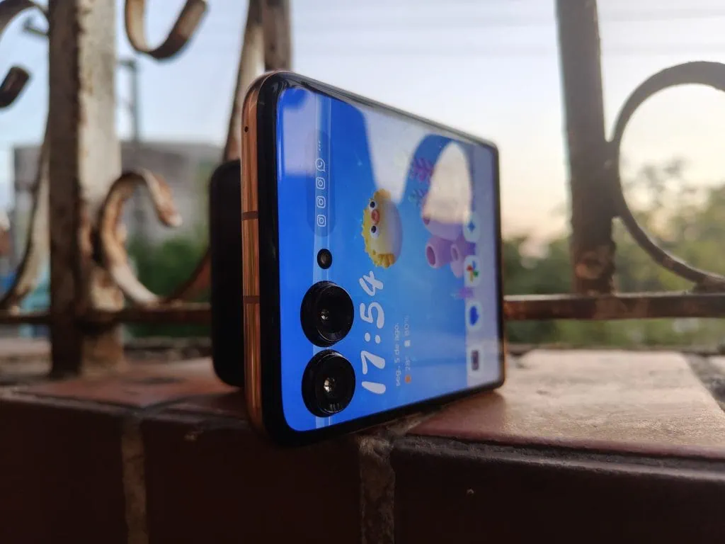 Review: moto razr 50 ultra é um dobrável estiloso com boas câmeras Câmeras principais do moto razr 50 ultra