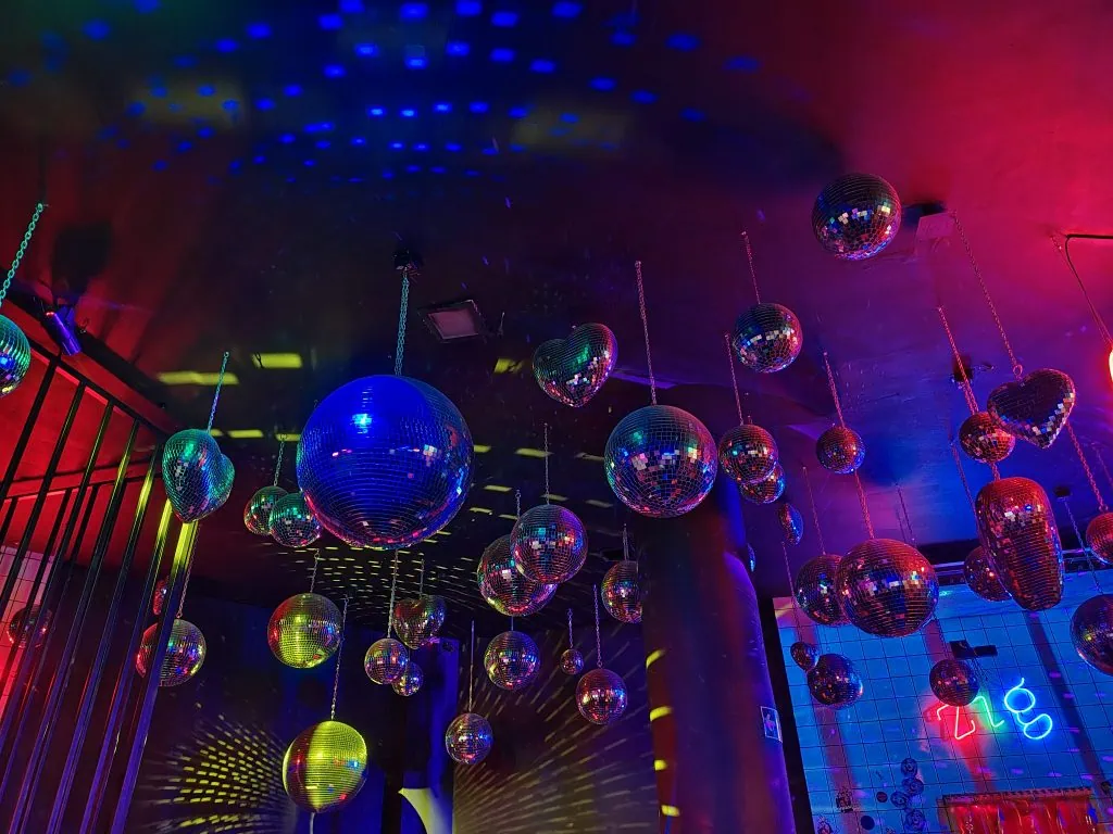 Review: moto razr 50 ultra é um dobrável estiloso com boas câmeras Review: moto razr 50 ultra é um dobrável estiloso com boas câmeras. Com um sistema de câmeras renovado e maior duração de bateria em relação ao moto razr 40 ultra, aparelho é o grande concorrente do galaxy z flip6. Confira o que achamos