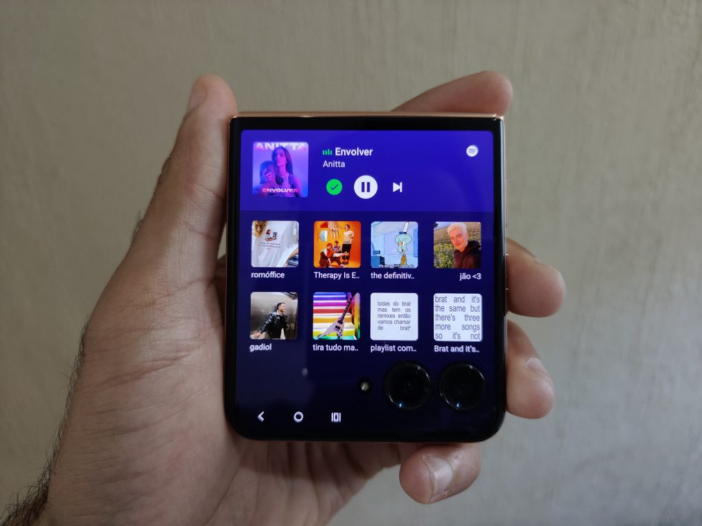 Atalho do spotify do moto razr 50 ultra
