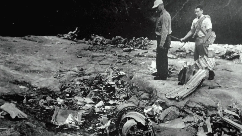 Os 33 maiores desastres aéreos que chocaram o mundo Um dos acidentes aéreos mais famosos do mundo.