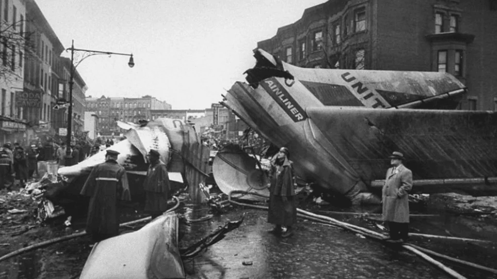 Os 33 maiores desastres aéreos que chocaram o mundo Um dos acidentes aéreos mais famosos do mundo.