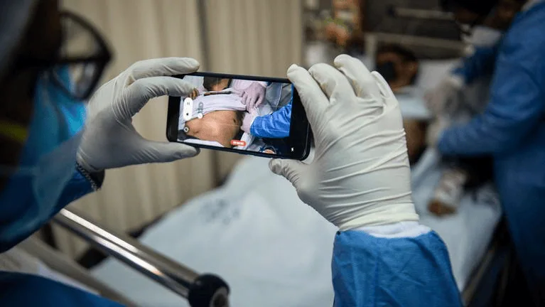 Brasil atinge novo nível de emergência da mpox (varíola do macaco) Brasil está no primeiro nível de emergência com surto de nova mpox. Imagem: dw